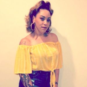 Meet your Posher, Nelly